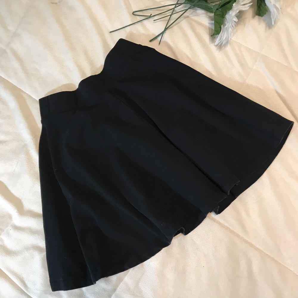 H&M black Skater Skirt